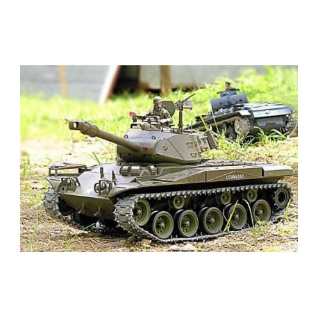 Tank RC Bulldog avec de la fumée & son - métal mise à niveau version pro